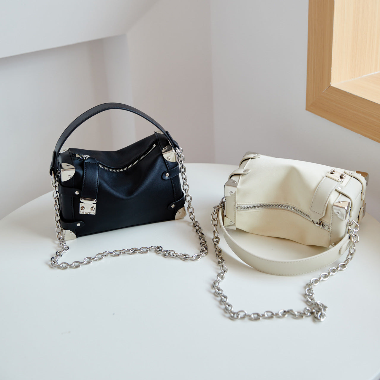 Women's Capacity Soft Leather Classic Style Chain Small Square Bags