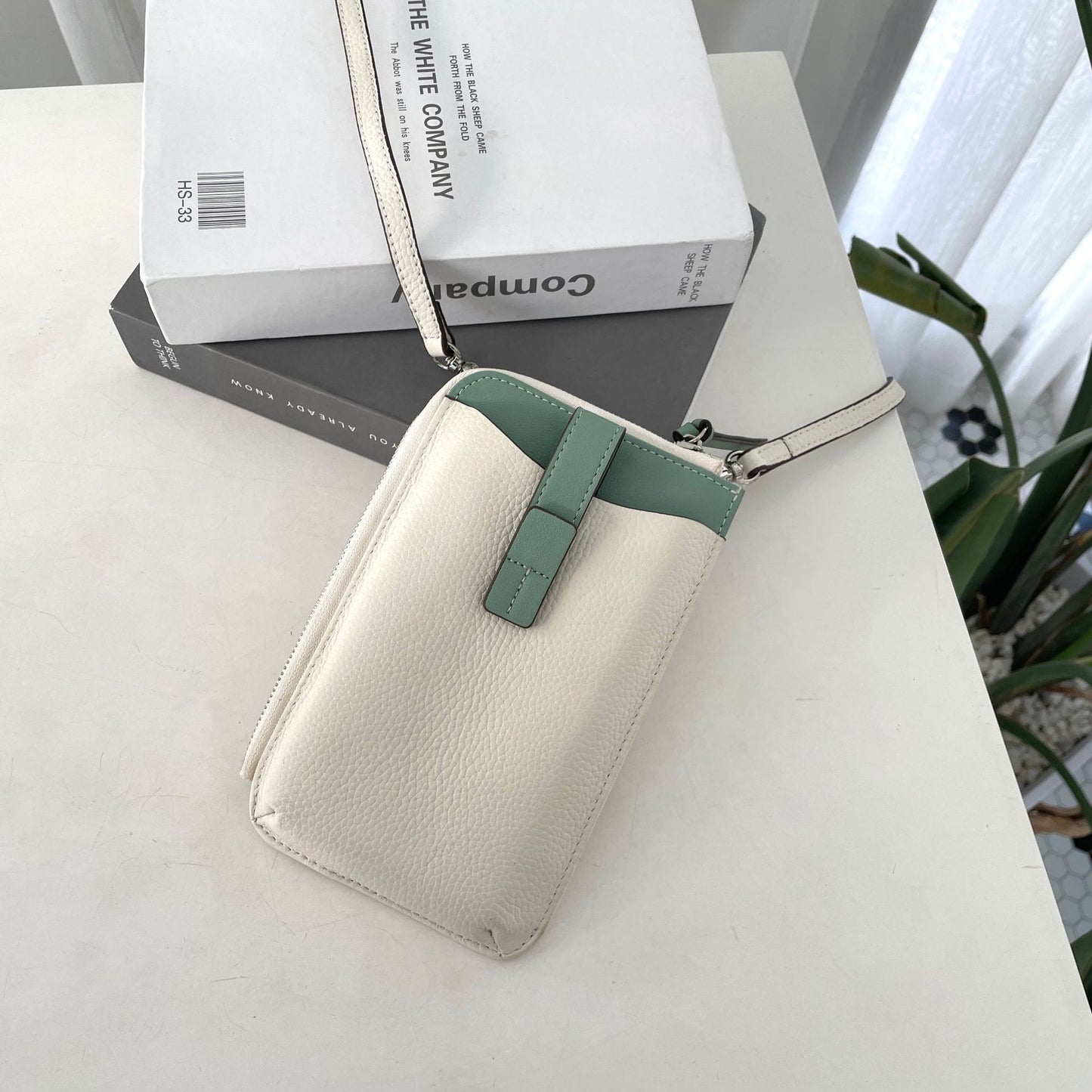 Women's Contrast Color Top Layer Leather Mini Lychee Pattern Phone Bags
