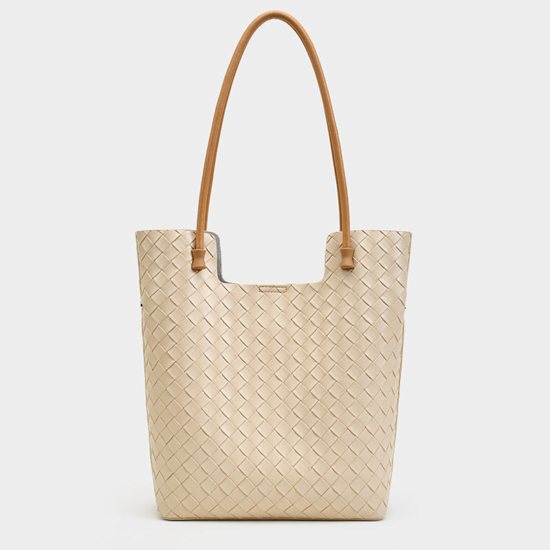 Women's High-grade Large Capacity Leather Commute Minority Tote Bags