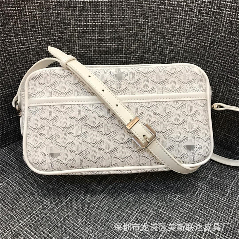 With Leather Strap Dog Teeth Classic Bags