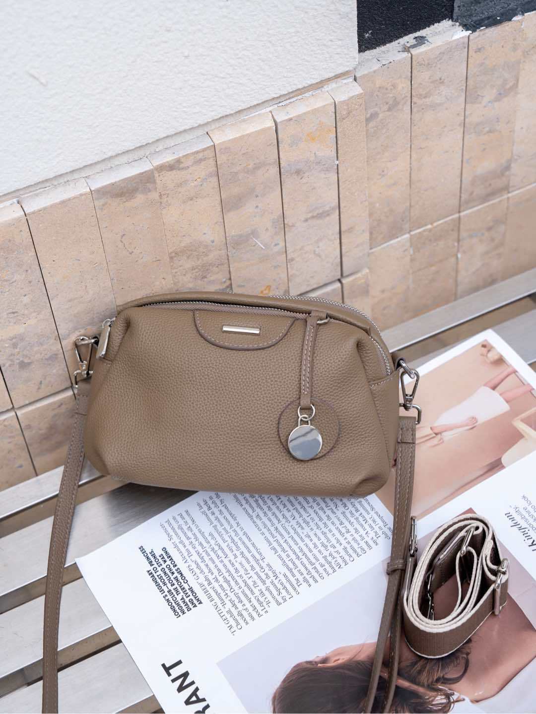 Women's Genuine Leather Soft Versatile Large Capacity Small Square Bags