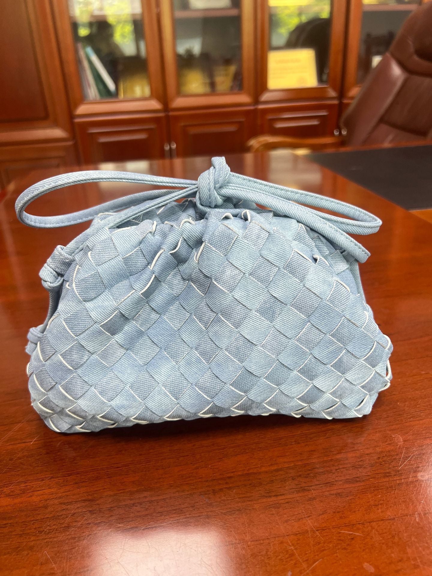 Women's Cloud Cowhide Pleated Dumpling Clutch Bags