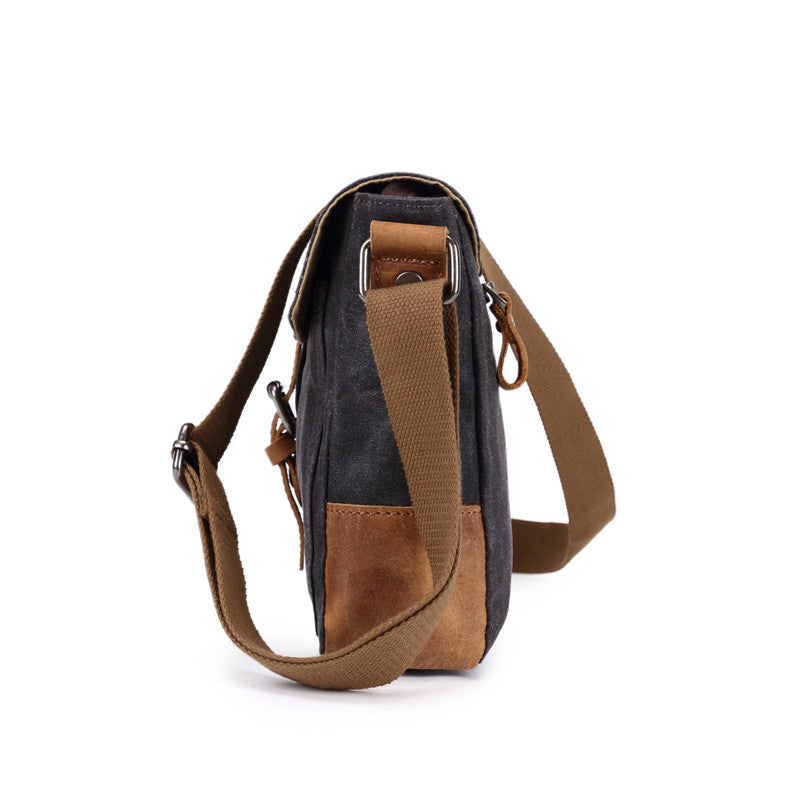 Men's Retro Waterproof Canvas Green 2 Men's Messenger Bags