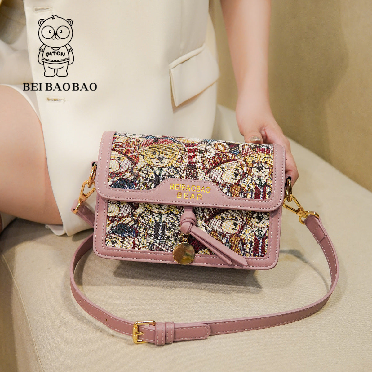 Women's Classic Source Canvas Fashion Design Crossbody Bags
