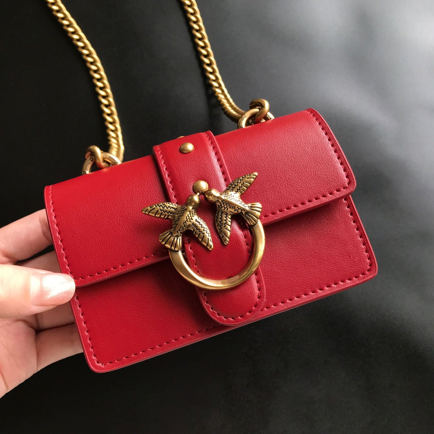 Women's Mini Swallow Sheepskin Chain Wine God Shoulder Bags