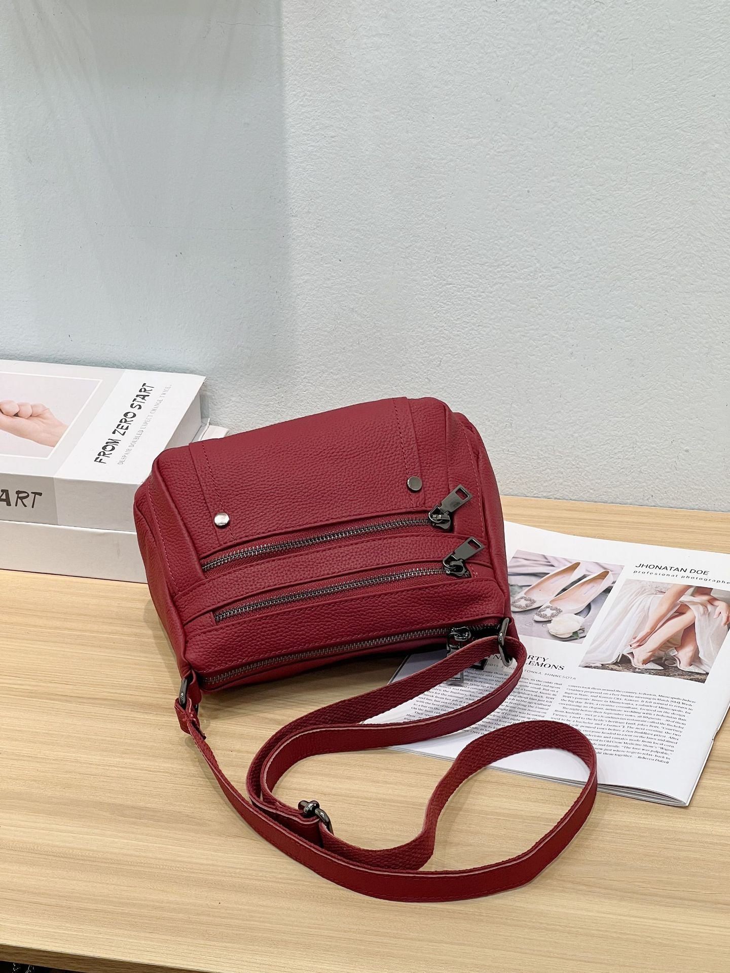 Women's First Layer Cowhide Portable Genuine Leather Shoulder Bags