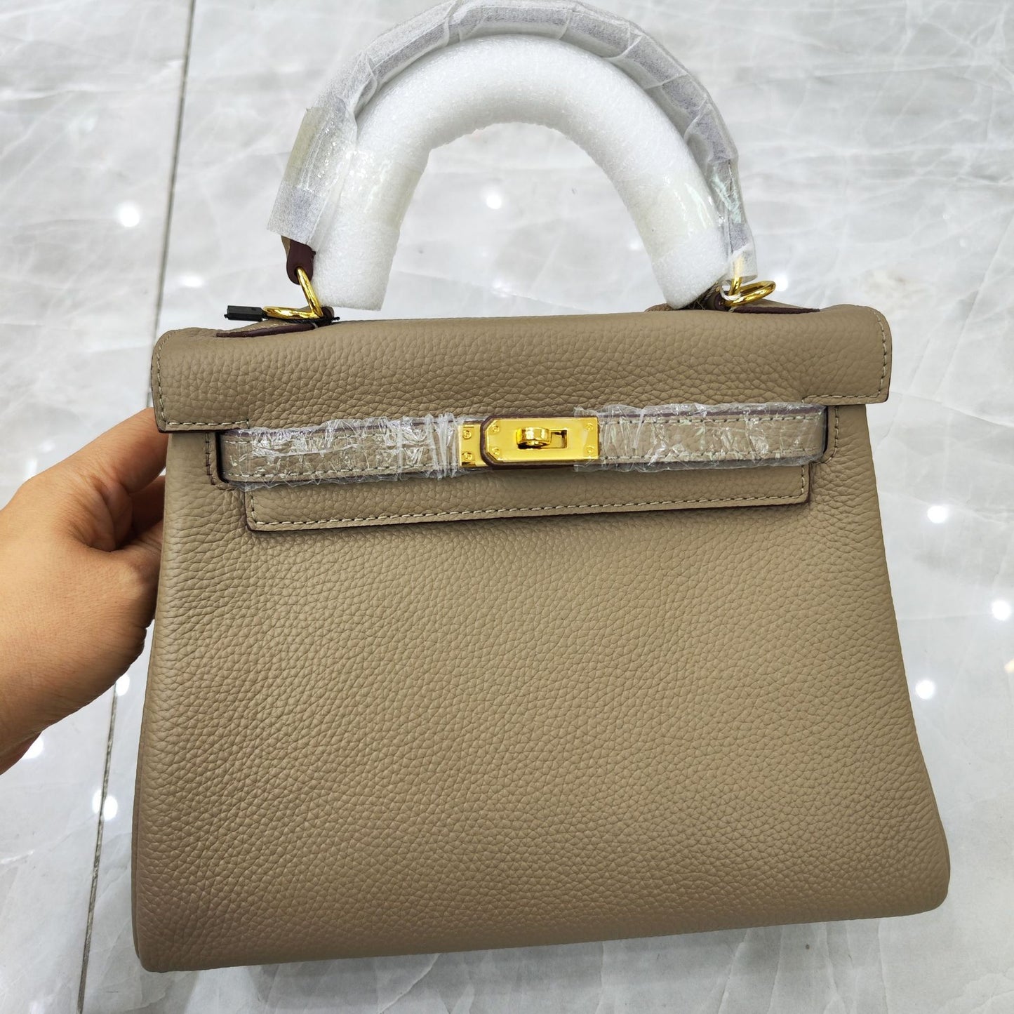 Women's First Layer Cowhide Lychee Pattern Large Shoulder Bags