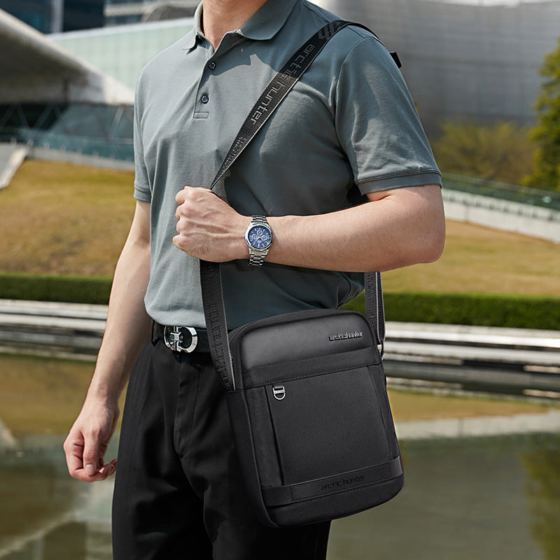 Men's Luxury Business Waterproof High-grade Large Capacity Men's Messenger Bags