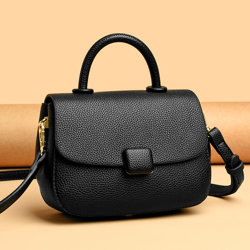 Women's Pure Color Trendy Retro Korean Style Shoulder Bags