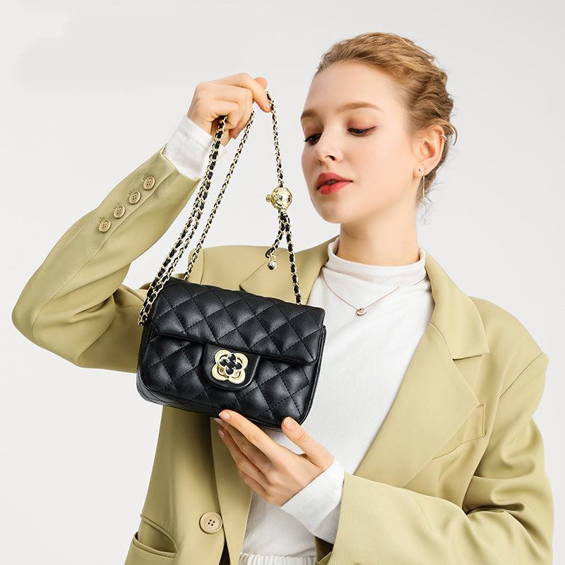 Leather Clover Fat Golden Balls Classic Style Crossbody Bags
