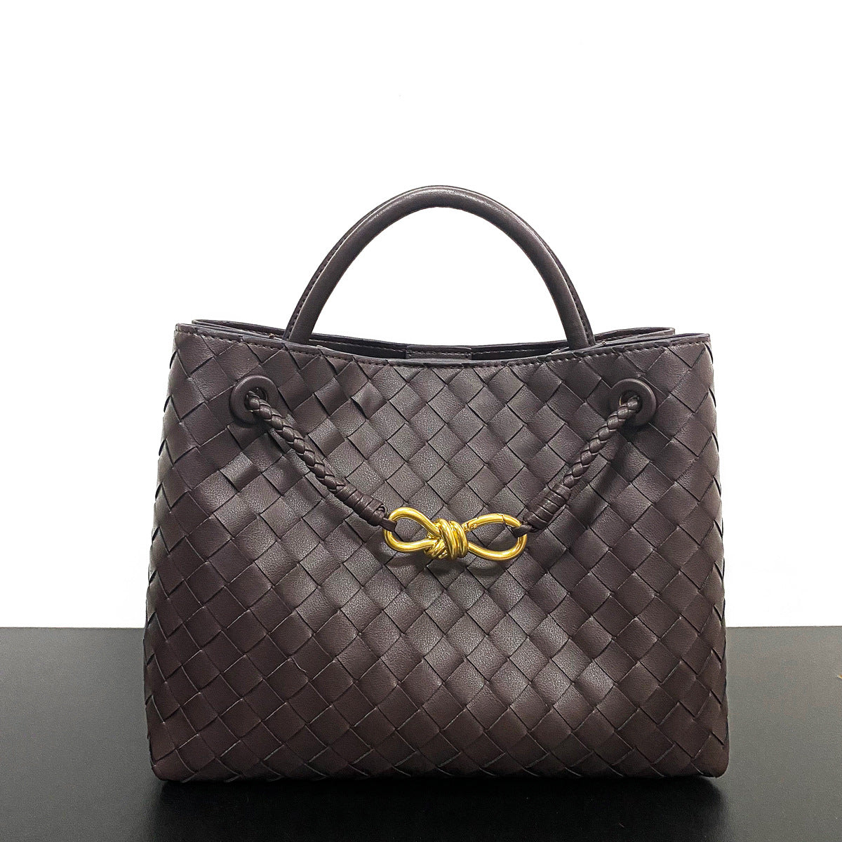 Women's Design Spring Metal Cord Fastener Woven Shoulder Bags
