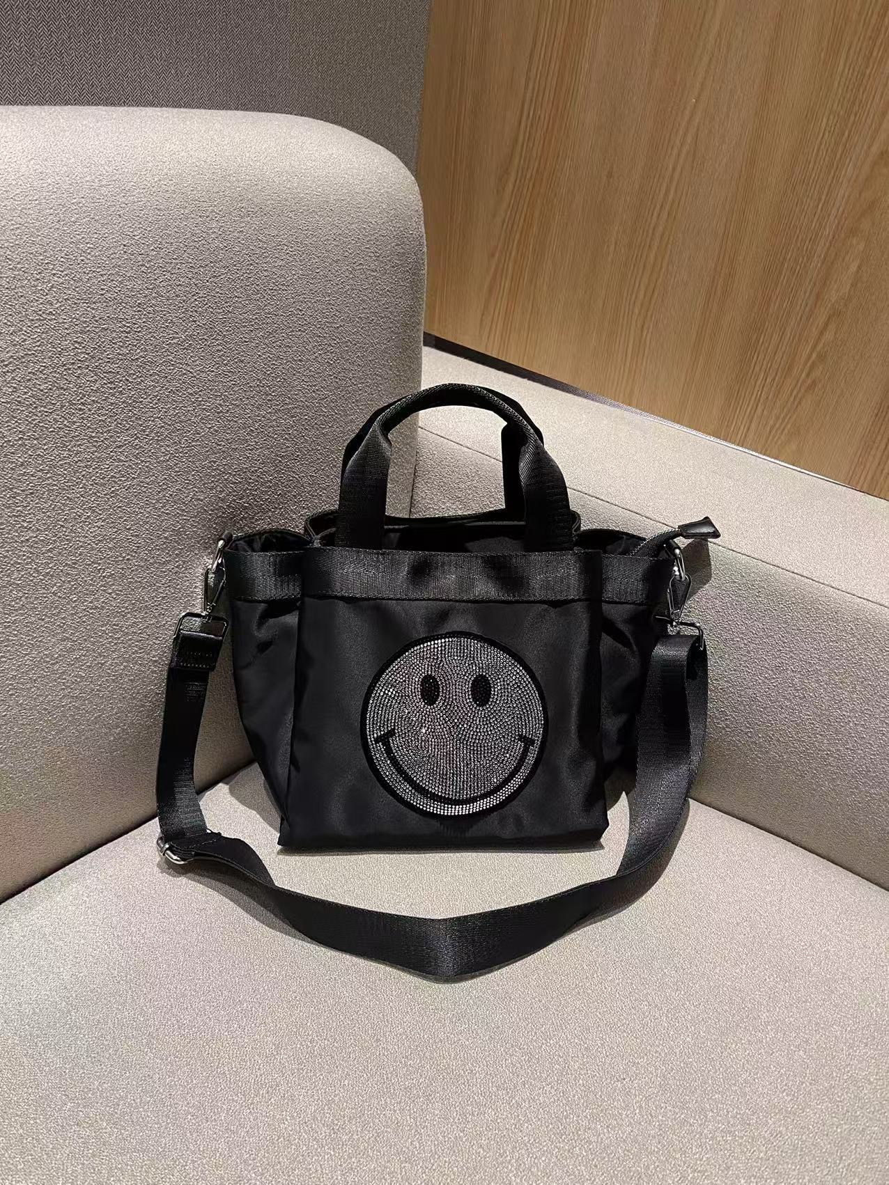 Women's Medium Smiley Face Simple Crystals Nylon Tote Bags
