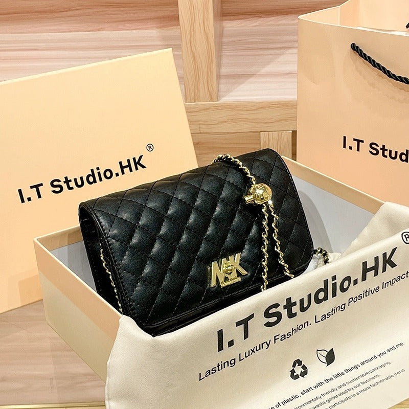 Women's Simple Sheepskin Chain Style Diamond Crossbody Bags