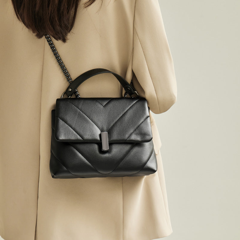 Women's Fashion Real Cattle Leather Chain Underarm Shoulder Bags