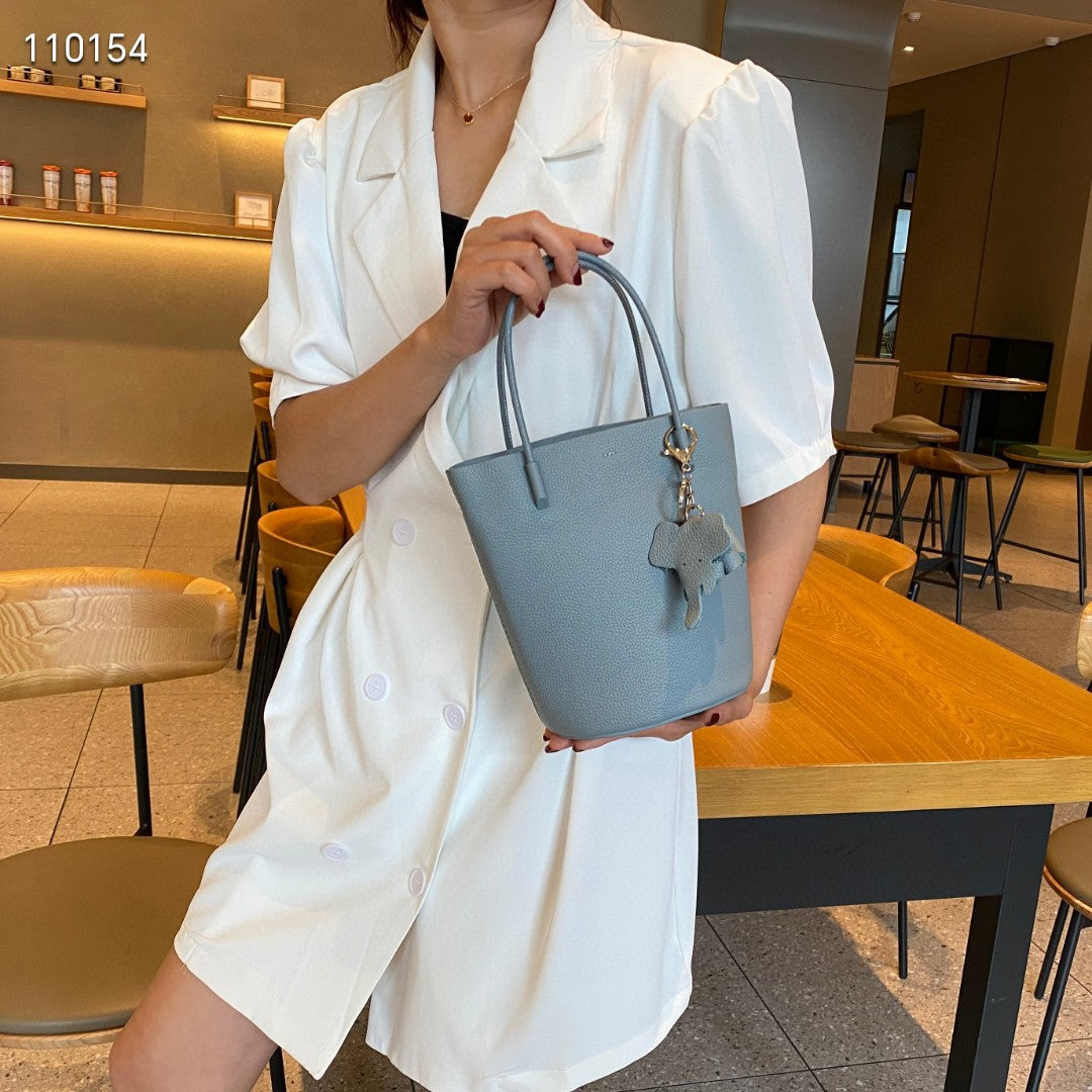 Women's First Layer Cowhide Retro Packet Style Bucket Bags