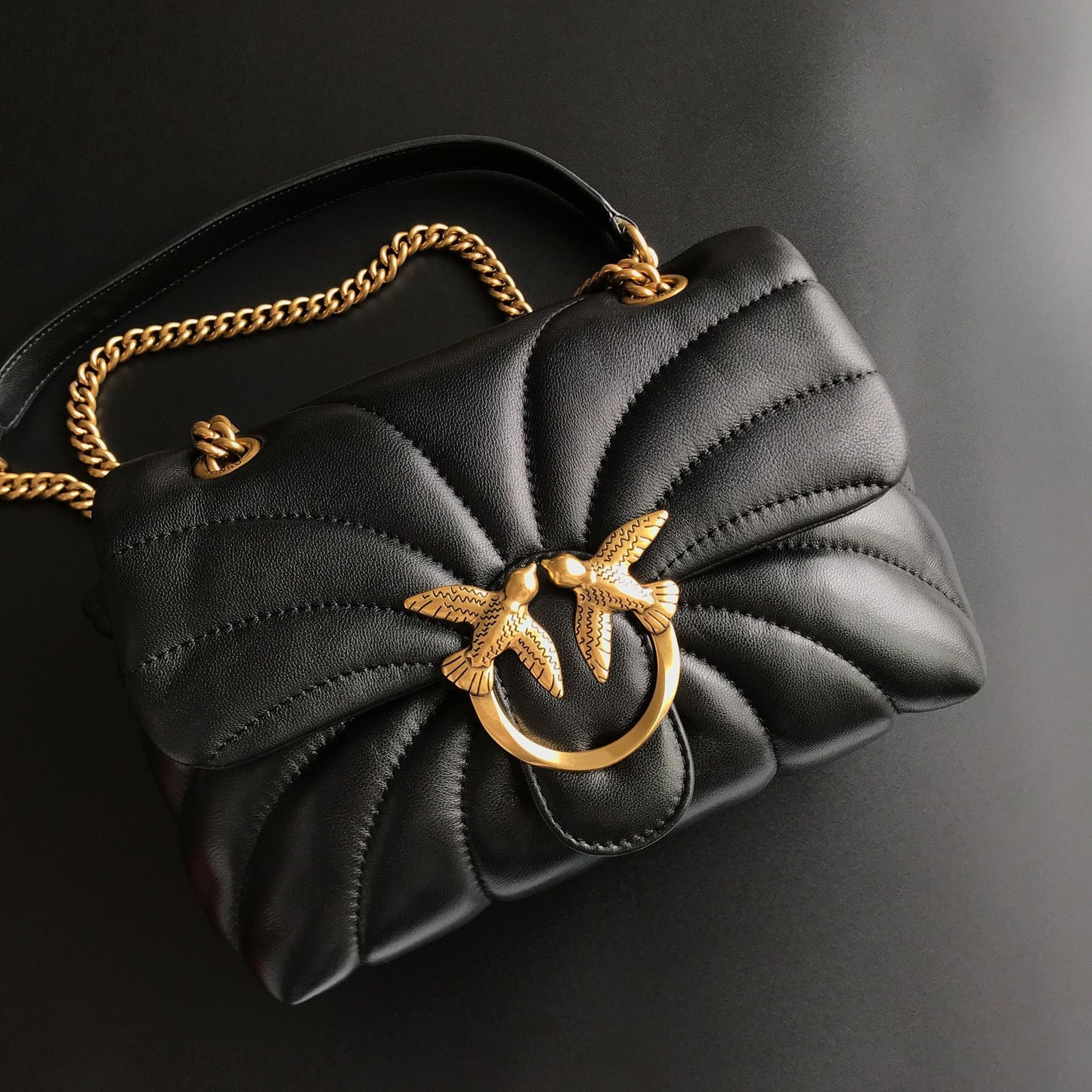Women's Mini Swallow Sheepskin Chain Wine God Shoulder Bags