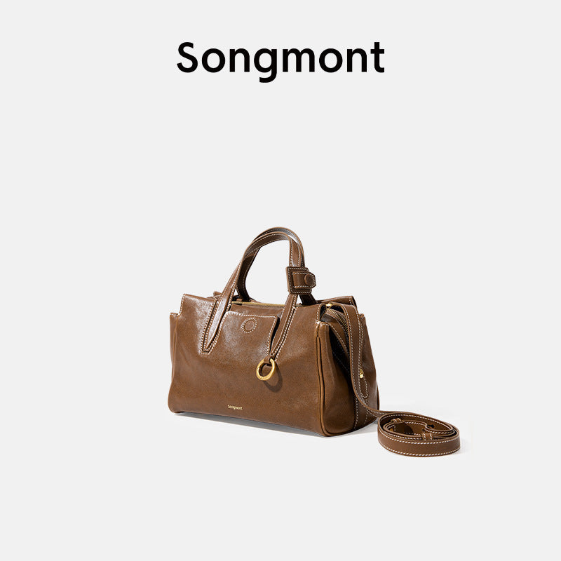 With Loose Tracking Series Under The Small Square Bags