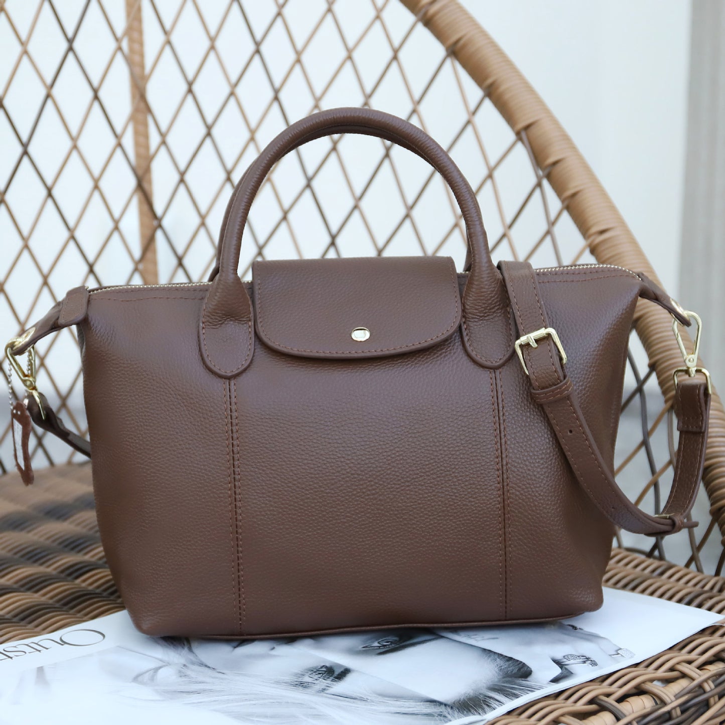 Women's Layer Cowhide Leather Large Capacity Texture Portable Crossbody Bags
