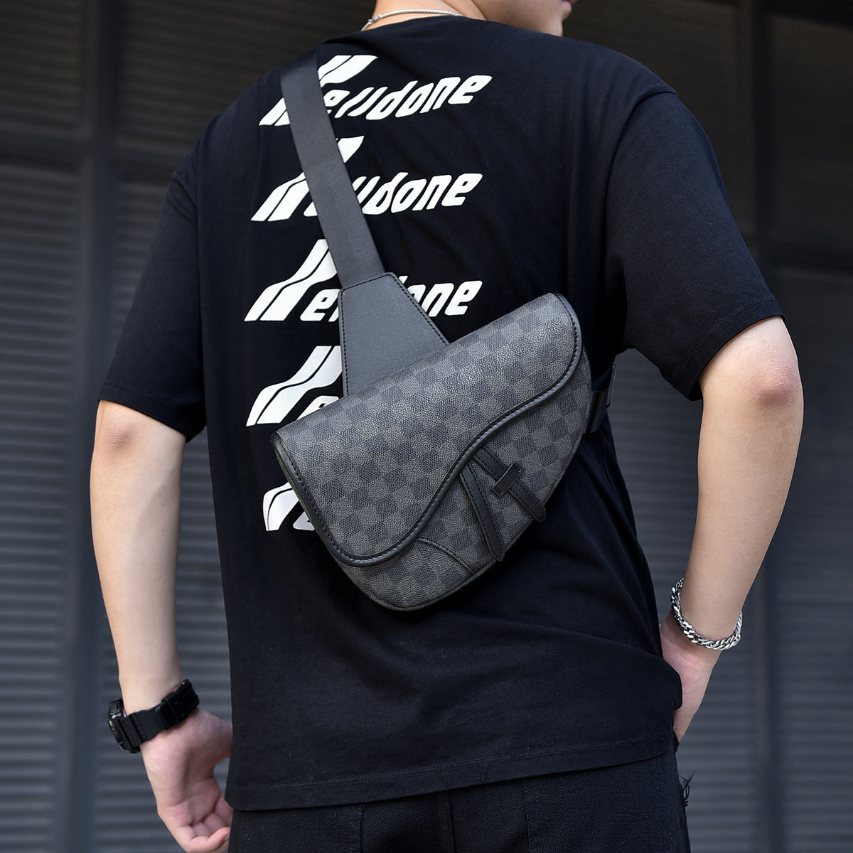 Men's Versatile Unique Saddle Fashion Trend Men's Messenger Bags