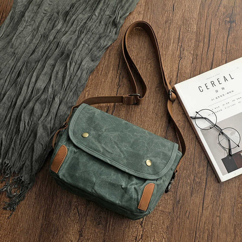 Men's Vintage Oil Wax Canvas Poor Green Men's Messenger Bags