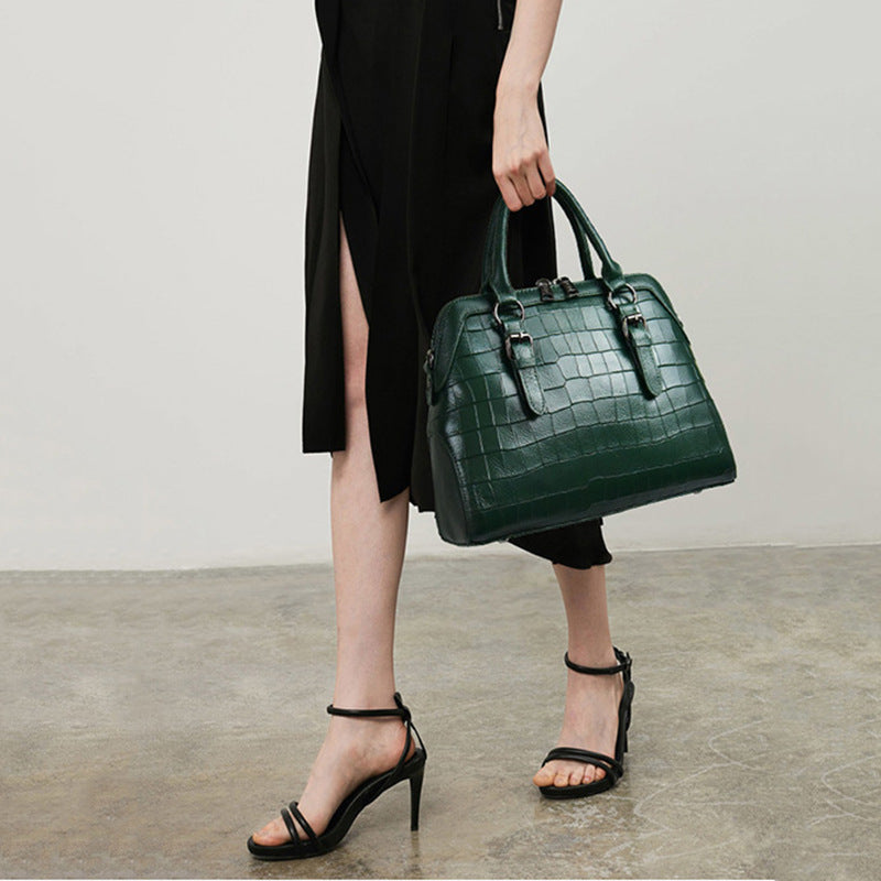Women's Leather Shell Fashion Crocodile Pattern Cowhide Bags
