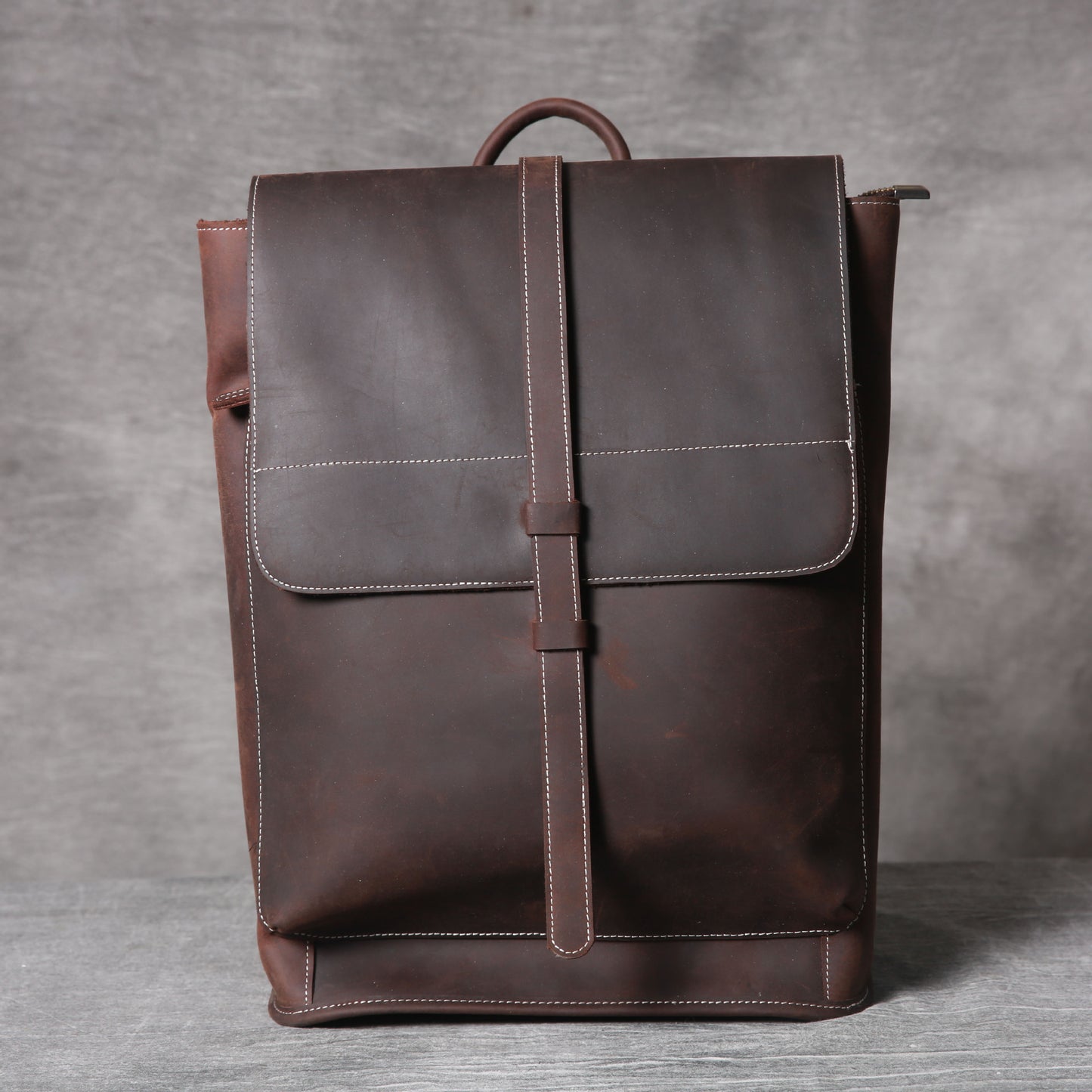 Women's & Men's & Simple First Layer Leather Vintage Computer Backpacks