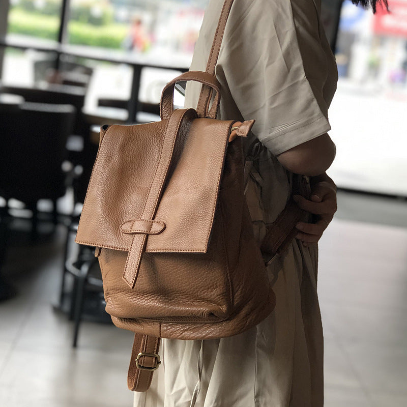 Women's First Layer Leather Retro Simple Leisure Backpacks
