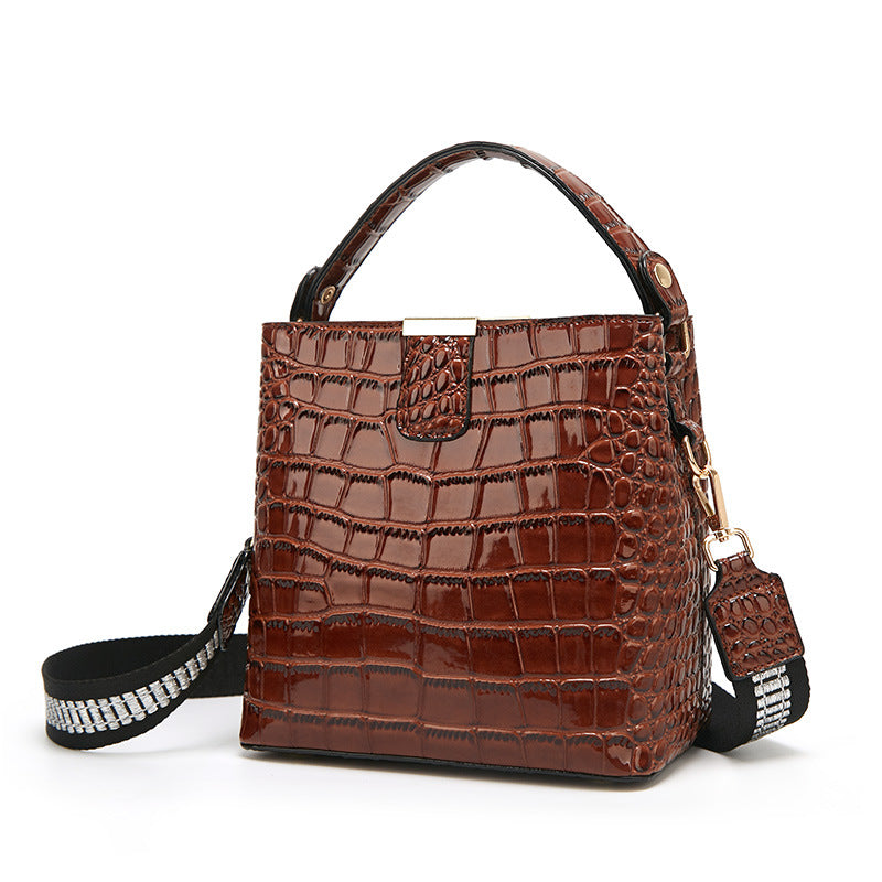 Women's High-grade Fashion Crocodile Pattern Texture Patent Shoulder Bags