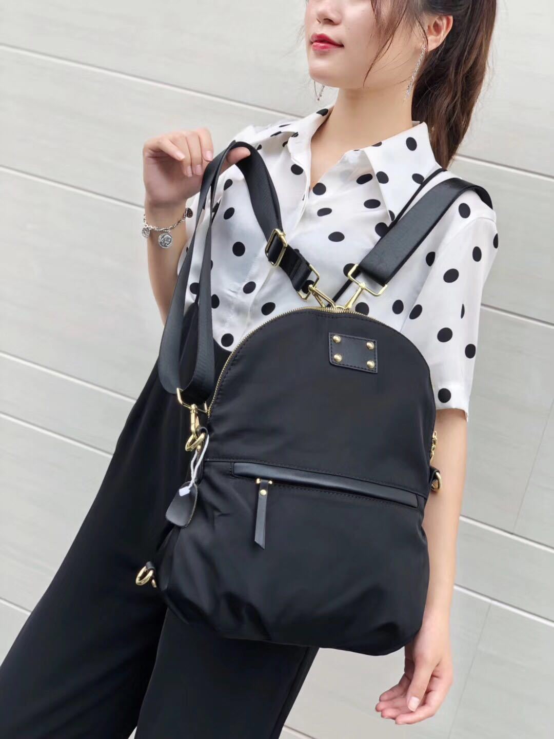 Women's Graceful Cool Oxford Cloth Supply Backpacks