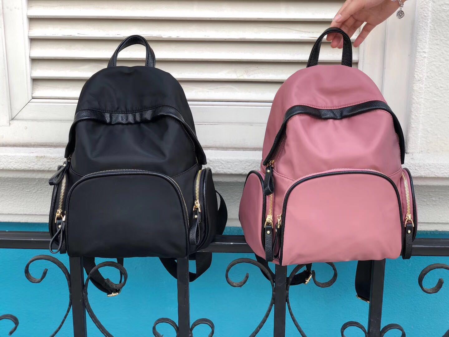 Women's Graceful Cool Oxford Cloth Supply Backpacks