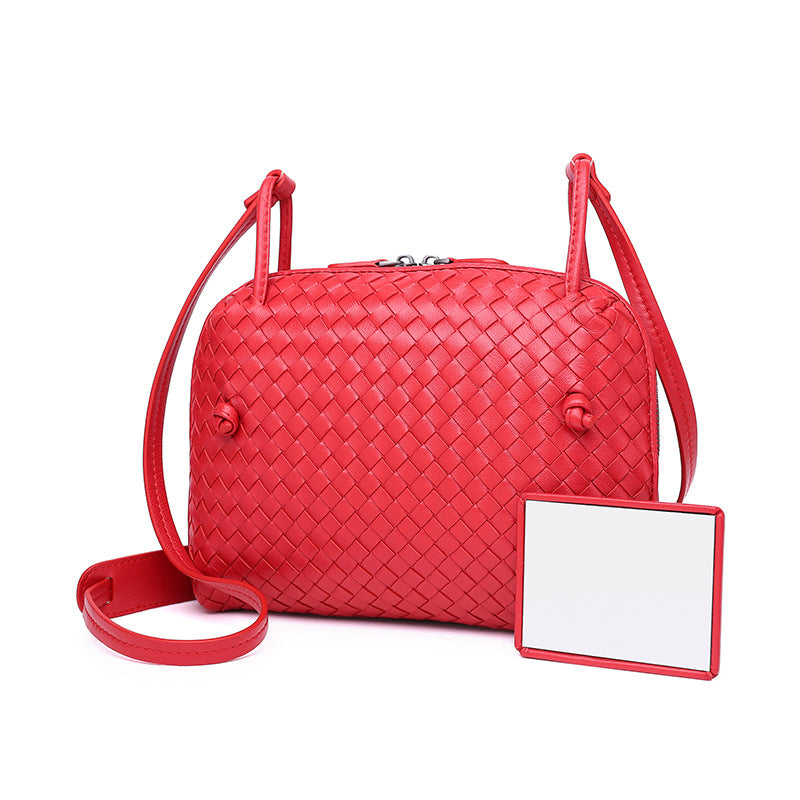 Women's Trendy Handmade Woven Fashionable Shell Crossbody Bags