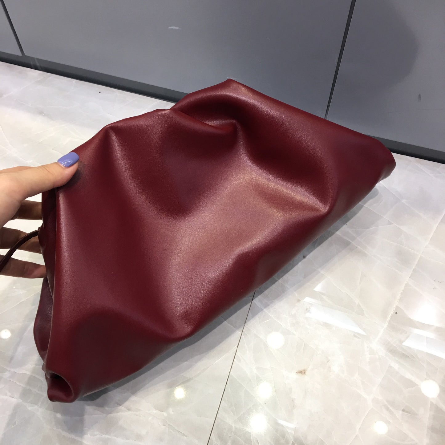 Women's Cloud Pleated Clip Solid Color Korean Crossbody Bags