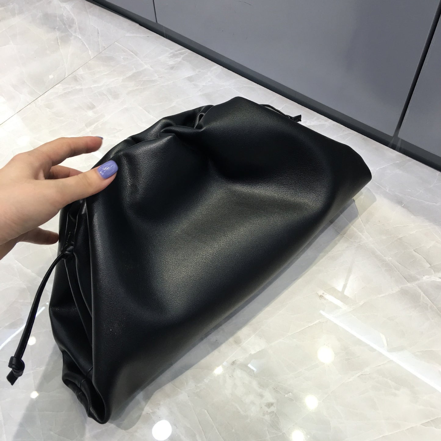 Women's Cloud Pleated Clip Solid Color Korean Crossbody Bags