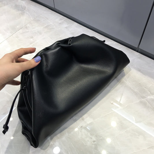 Women's Cloud Pleated Clip Solid Color Korean Crossbody Bags