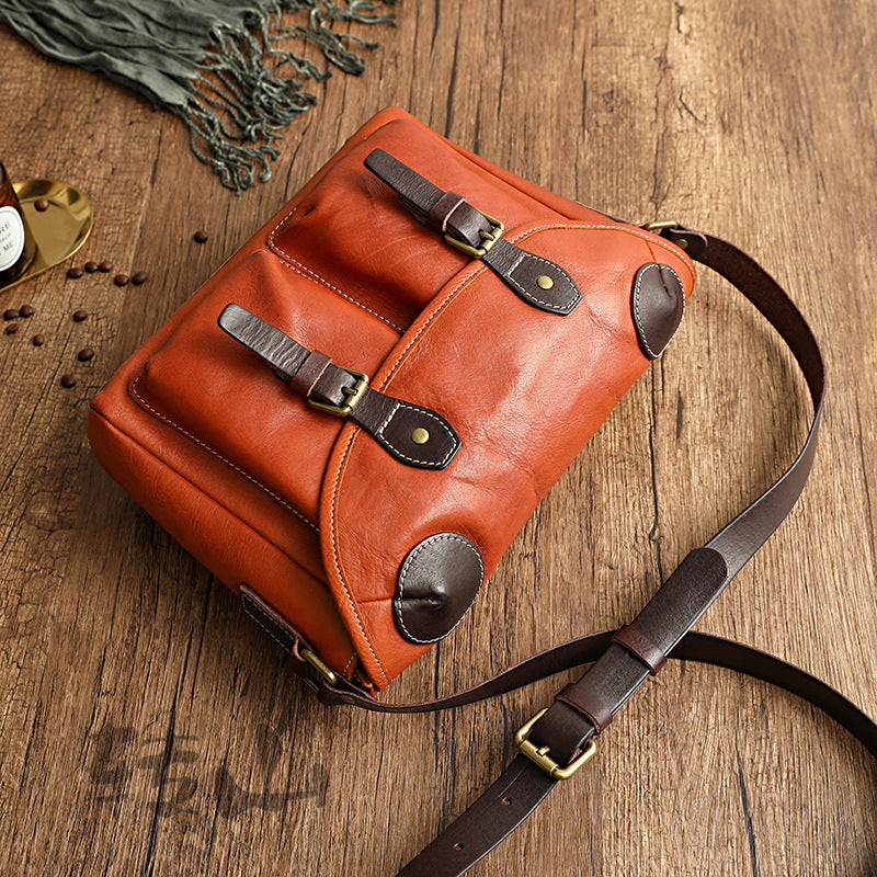 Women's & Men's & Turn Mountain Handmade Vegetable Tanned Men's Messenger Bags