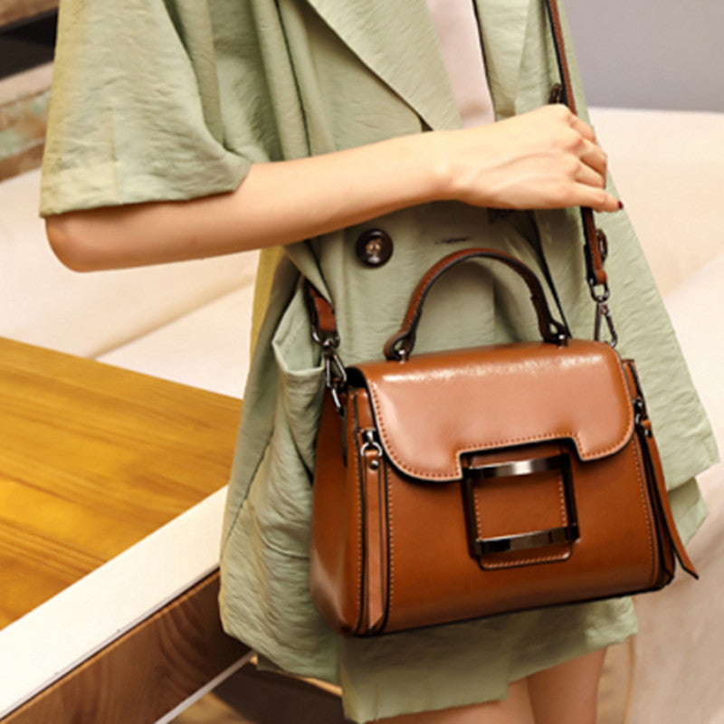 Women's Original Single Style Retro Classic Genuine Handbags