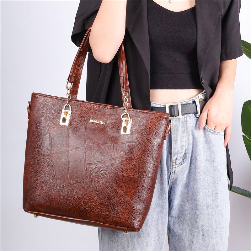 Women's Retro Fashion Large Capacity Portable Handbags