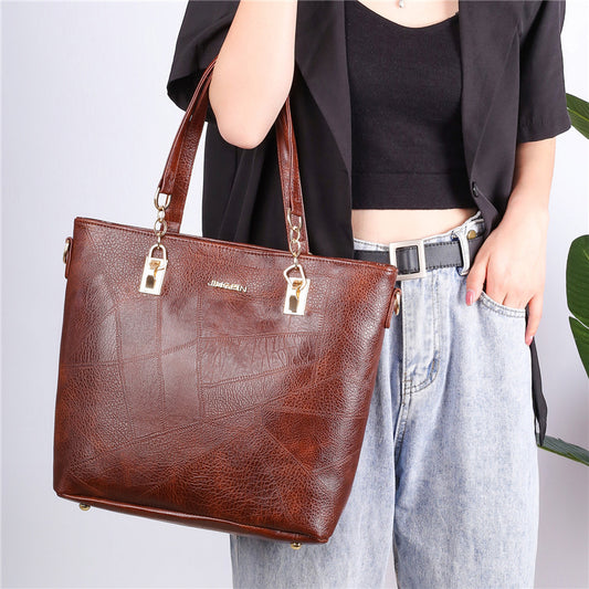Women's Retro Fashion Large Capacity Portable Handbags