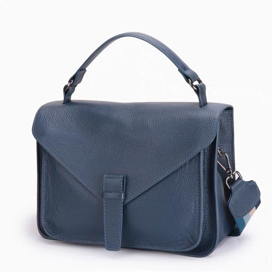 Portable Vintage Large Capacity First Layer Shoulder Bags