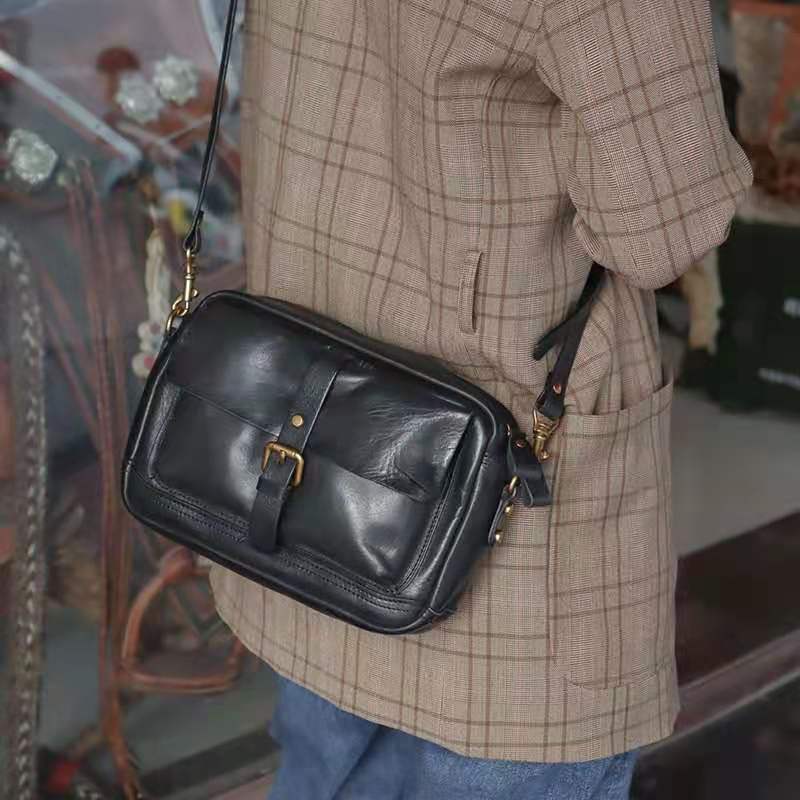 Women's Vintage Fashion Korean Style Large Capacity Shoulder Bags