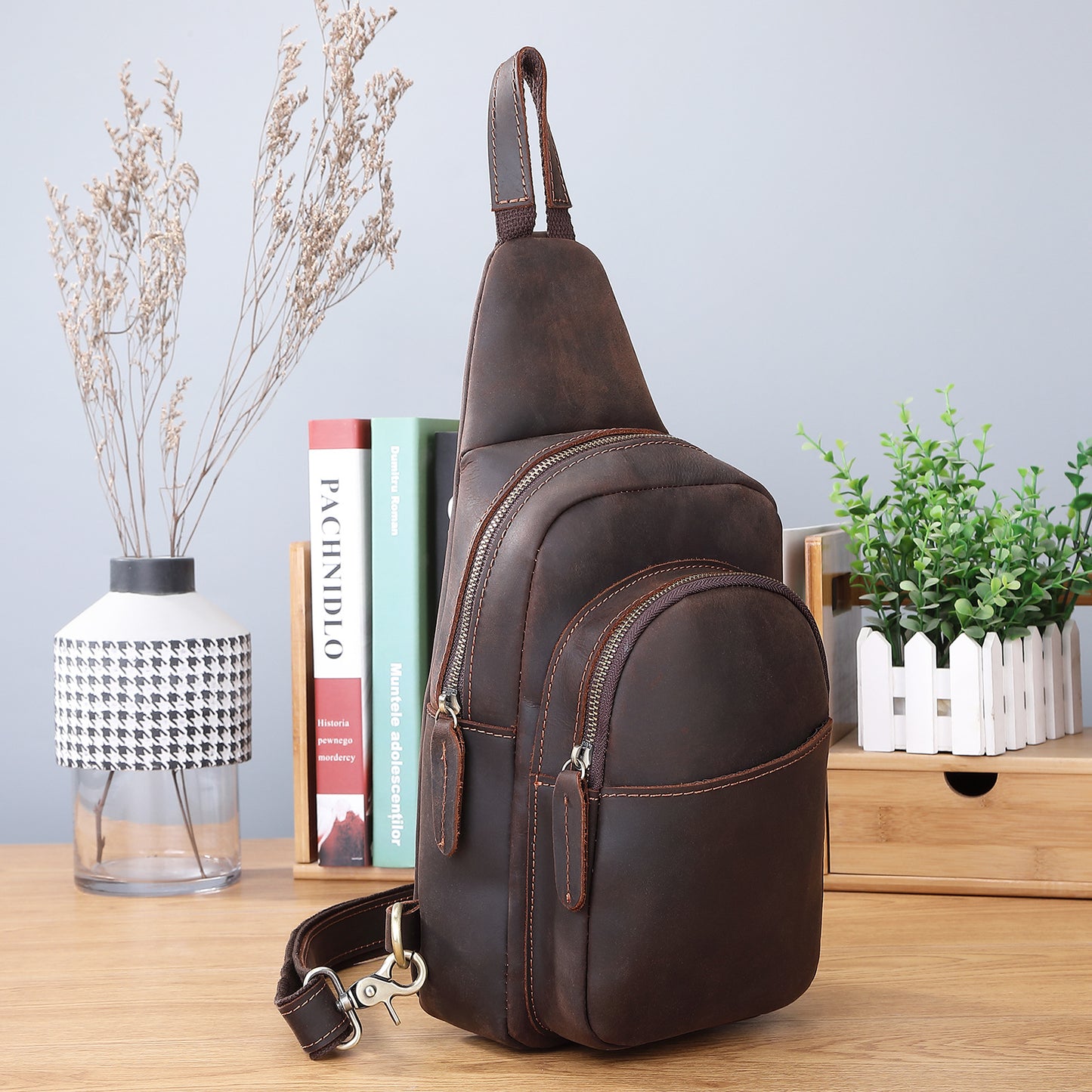 Men's Crazy Horse Leather Vintage Cowhide Men's Chest Bags