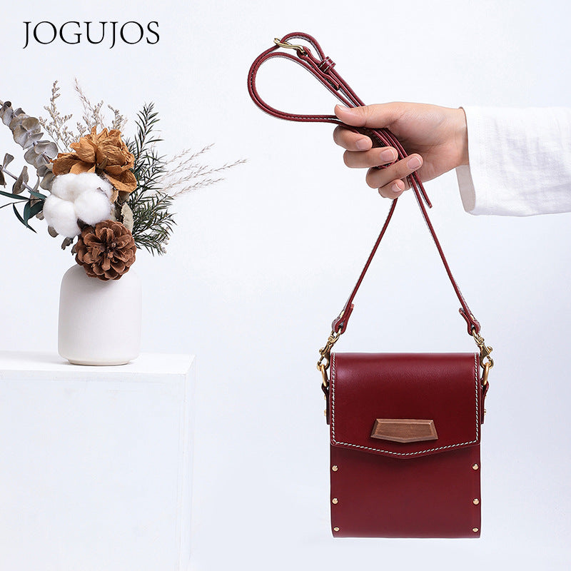 Women's Stylish Handmade Genuine Leather Fashionable Crossbody Bags