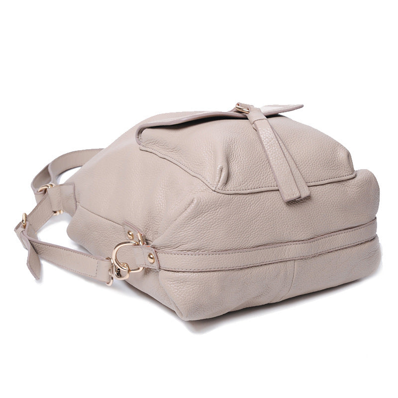Women's Retro Fashion Large Capacity First Layer Cowhide Backpacks