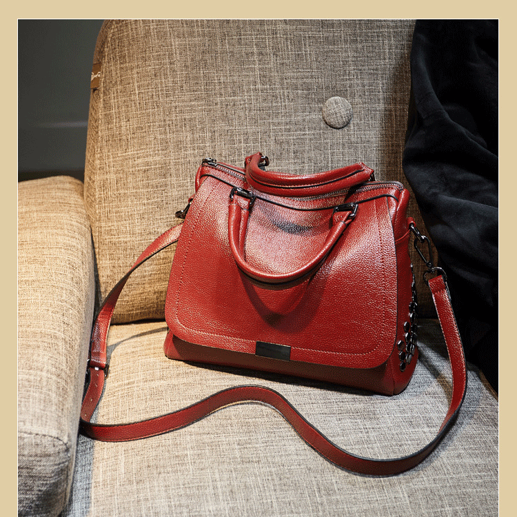 Women's Versatile Durable Portable Fashion Style Shoulder Bags