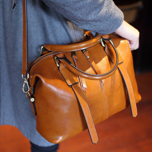 Women's Retro Portable Boston Simple Leather Fashionable Shoulder Bags