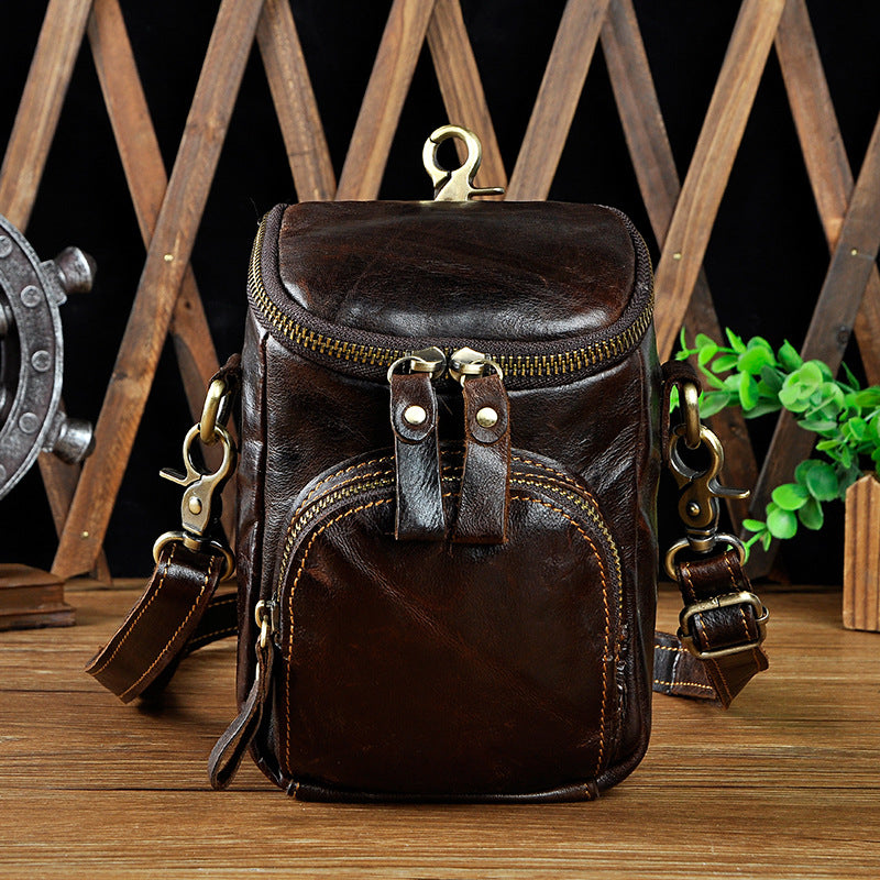 Men's Oil Wax Skin Cowhide Retro Mobile Men's Chest Bags