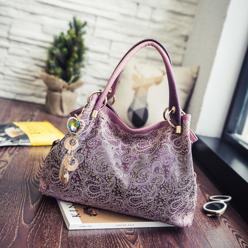 Women's Fashion Large Capacity Hollow Peacock Pattern Handbags