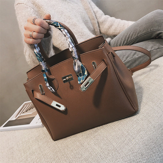 Women's Large Capacity Spring Korean Style Contrast Handbags