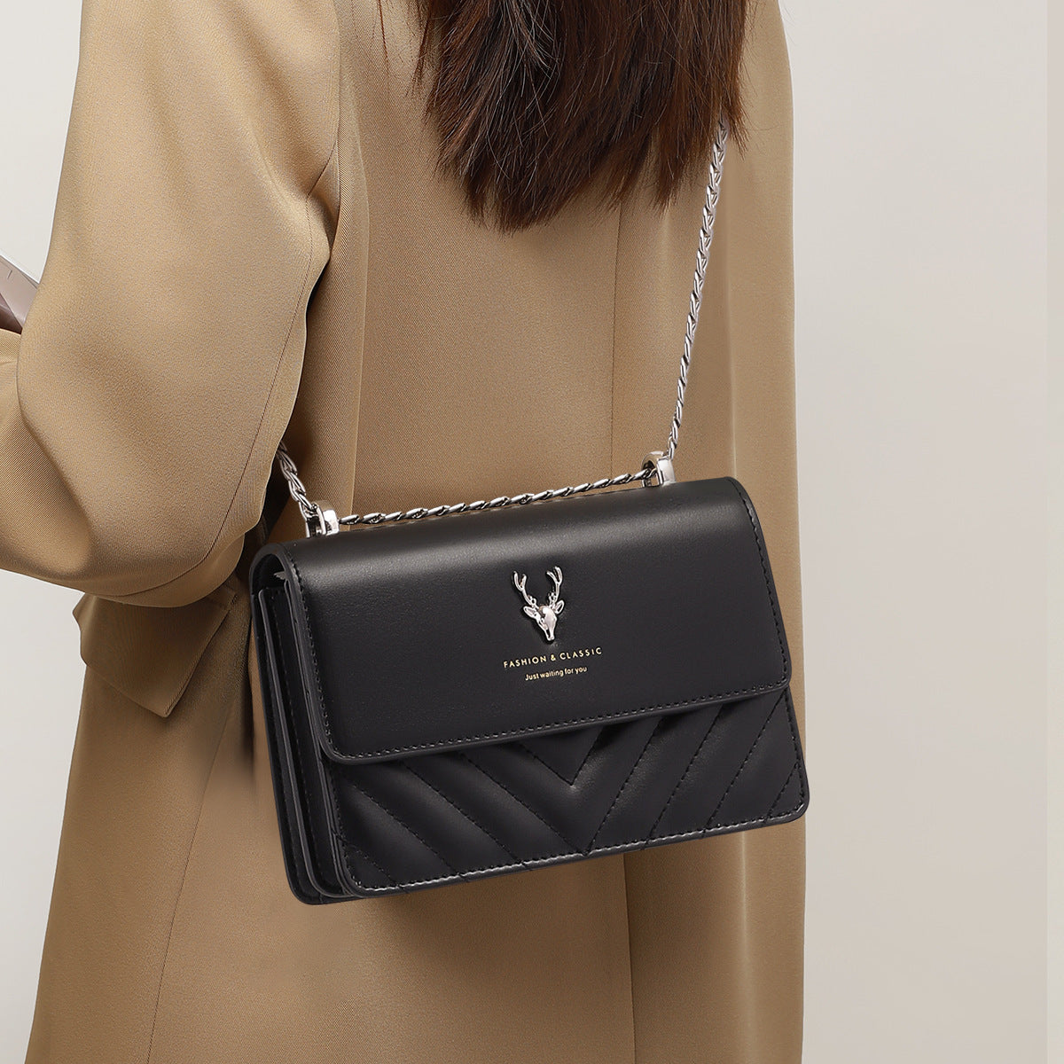 Women's Fashion Trendy Genuine Leather Chain Summer Crossbody Bags
