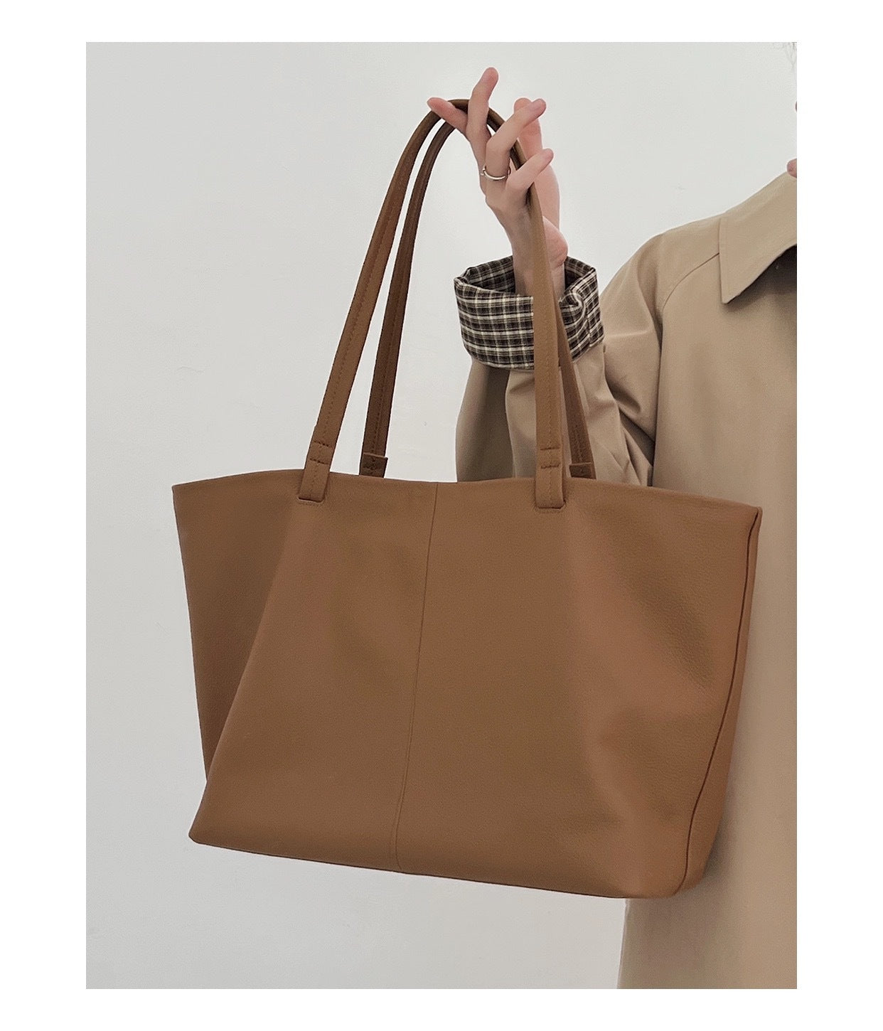 Women's Large First Layer Cowhide Capacity Commuter Tote Bags